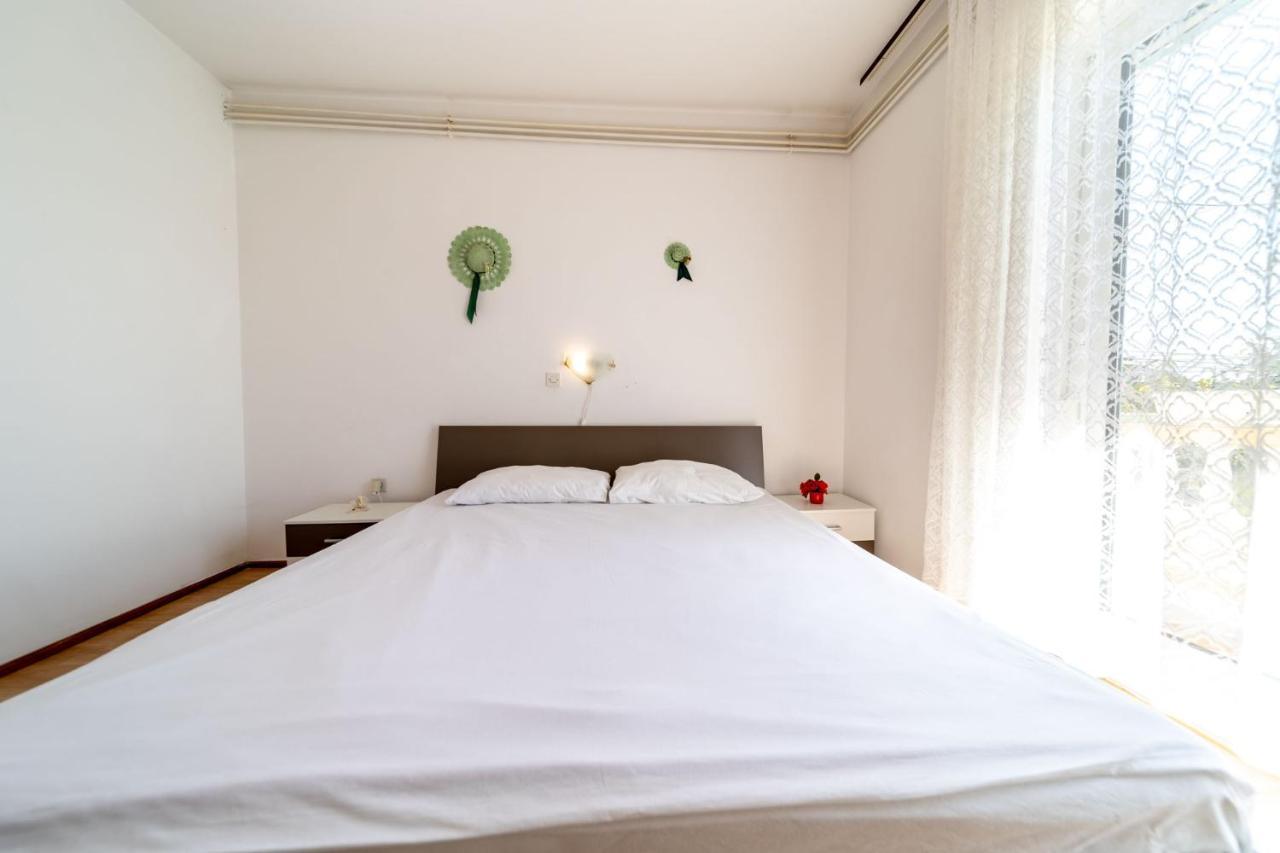 Apartmani Bozica Barbat na Rabu Bagian luar foto