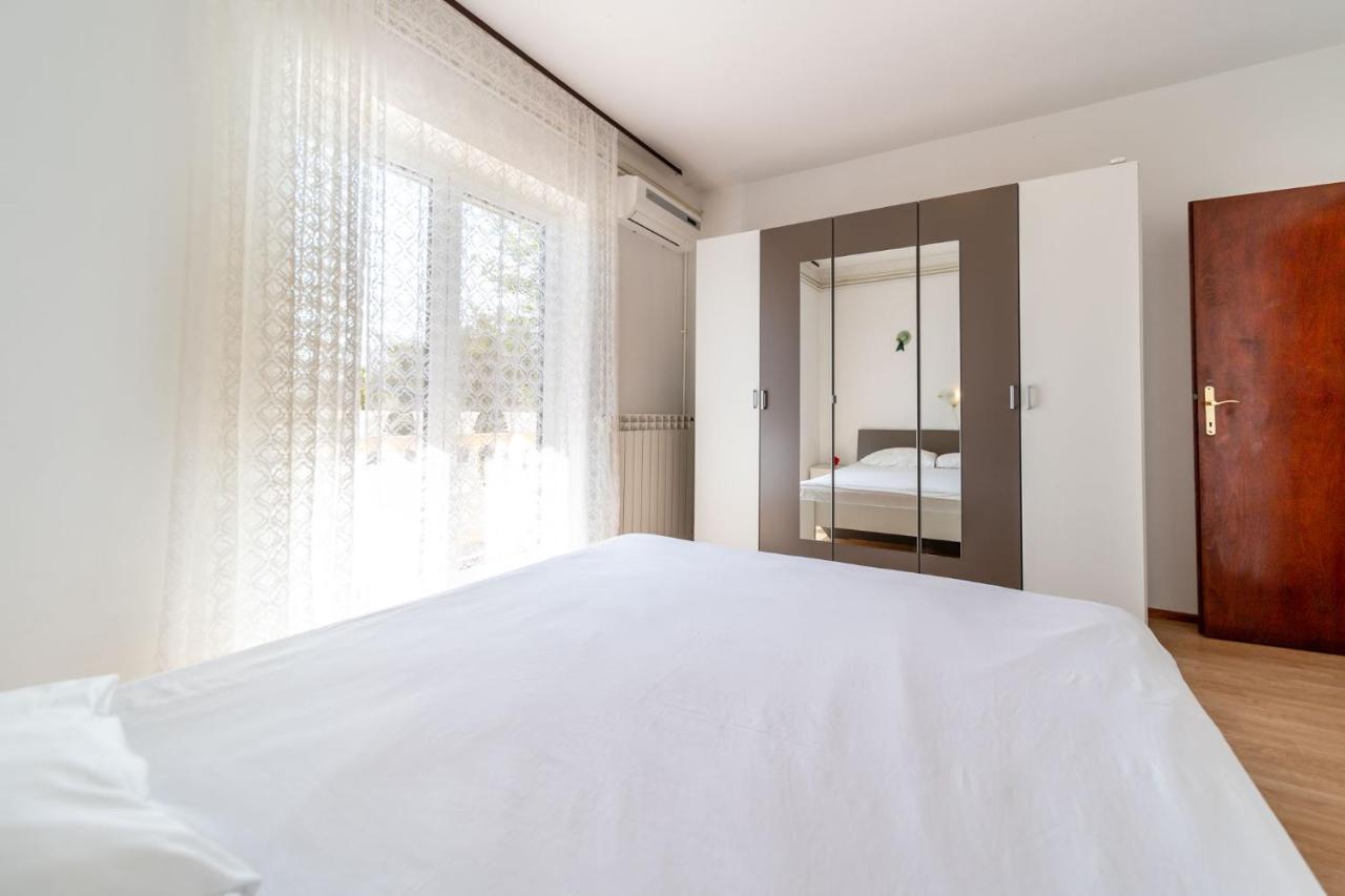 Apartmani Bozica Barbat na Rabu Bagian luar foto