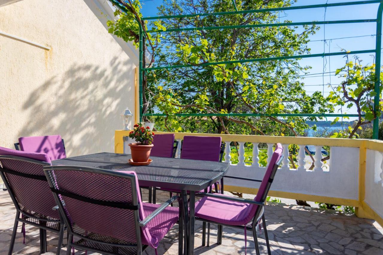 Apartmani Bozica Barbat na Rabu Bagian luar foto